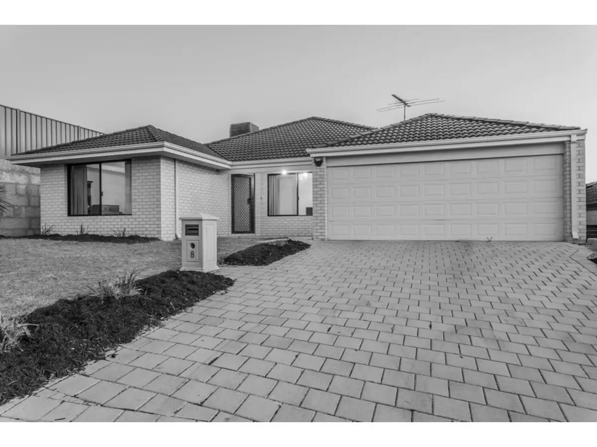 Main view of Homely house listing, 8 Dalrymple Drive, Leda WA 6170