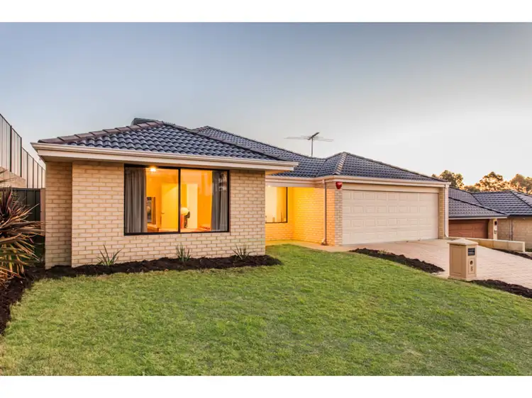 Second view of Homely house listing, 8 Dalrymple Drive, Leda WA 6170