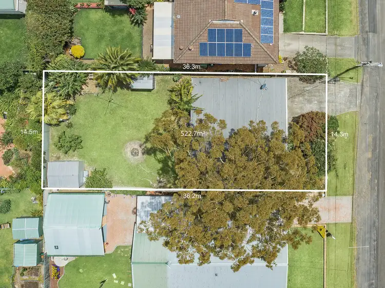 69 Campbell Parade, Mannering Park NSW 2259
