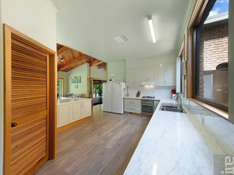 Sixth view of Homely house listing, 27 Kalinya Road, Wangaratta South VIC 3678