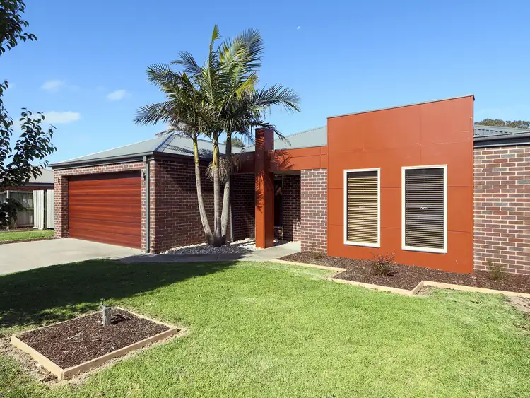 11 The Boulevard, Sale VIC 3850