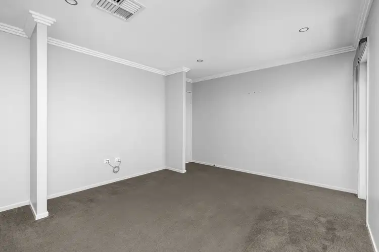 Sixth view of Homely house listing, 29 Mayfair Drive, Emerald QLD 4720