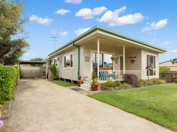 2 Witherington Avenue, Ulladulla NSW 2539