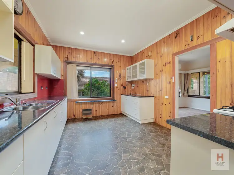 25 Buchan Parade, Cooma NSW 2630