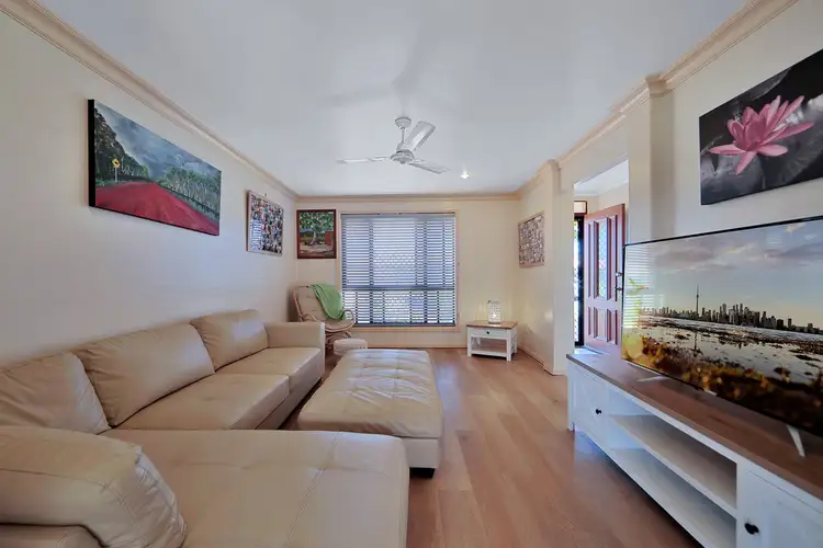Sixth view of Homely house listing, 2 Hamilton Street, Avenell Heights QLD 4670