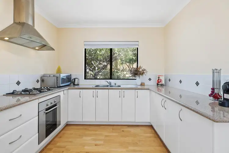 1/26 Montrose Way, Nollamara WA 6061
