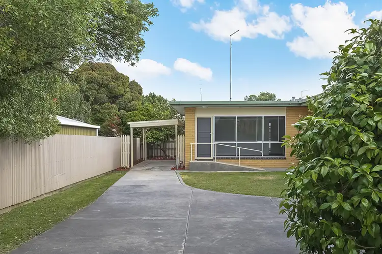 4/10 Pollack Street, Colac VIC 3250