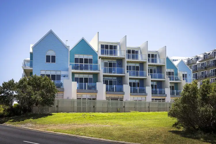 Second view of Homely townhouse listing, 33/4 Stanley Street, Warrnambool VIC 3280