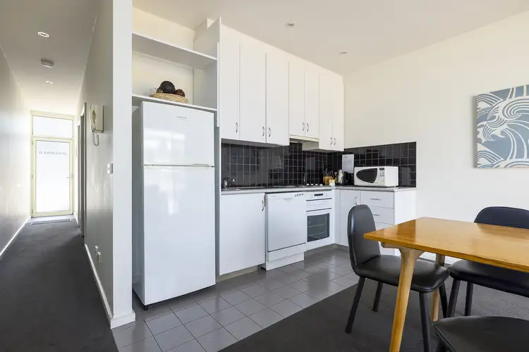 Fourth view of Homely townhouse listing, 33/4 Stanley Street, Warrnambool VIC 3280