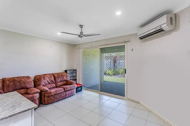 Sixth view of Homely unit listing, 2/7 Thistle Street, Upper Caboolture QLD 4510