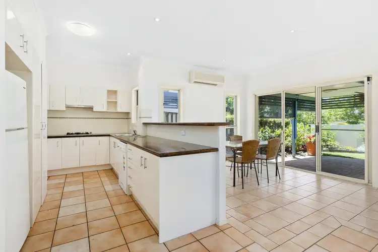 Sixth view of Homely house listing, 32/36-42 Beachcomber Court, Burleigh Waters QLD 4220