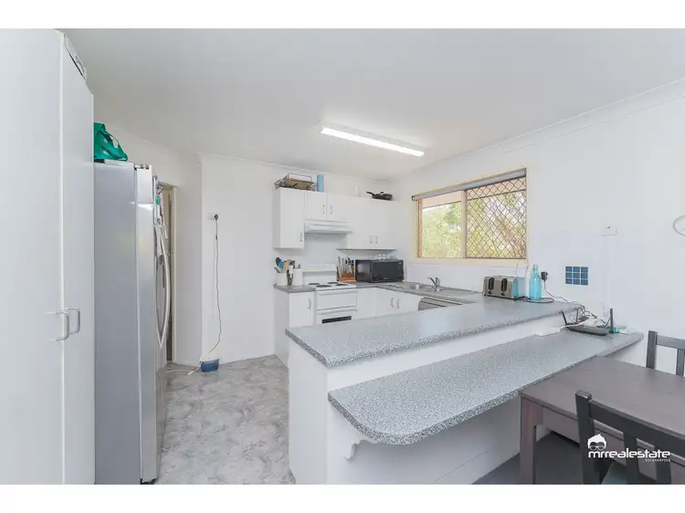 Third view of Homely unit listing, 2/143 Denham Street, Allenstown QLD 4700