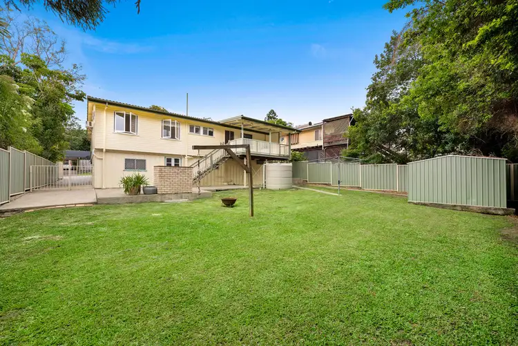 4 Virae Street, The Gap QLD 4061