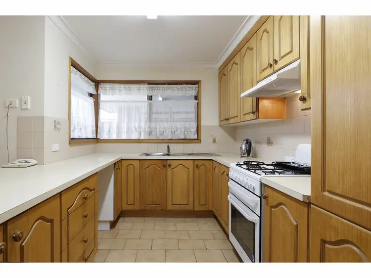 Fifth view of Homely house listing, 81 Reeve Street, Sale VIC 3850