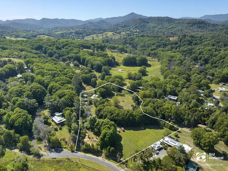 34 Meadow Place, Uki NSW 2484