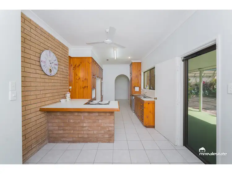 Fourth view of Homely house listing, 9/221 Thomas Street, Norman Gardens QLD 4701