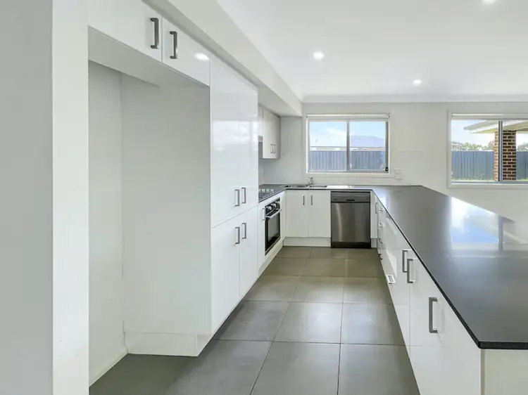 Fourth view of Homely house listing, 8 Madeleine Drive, Goulburn NSW 2580