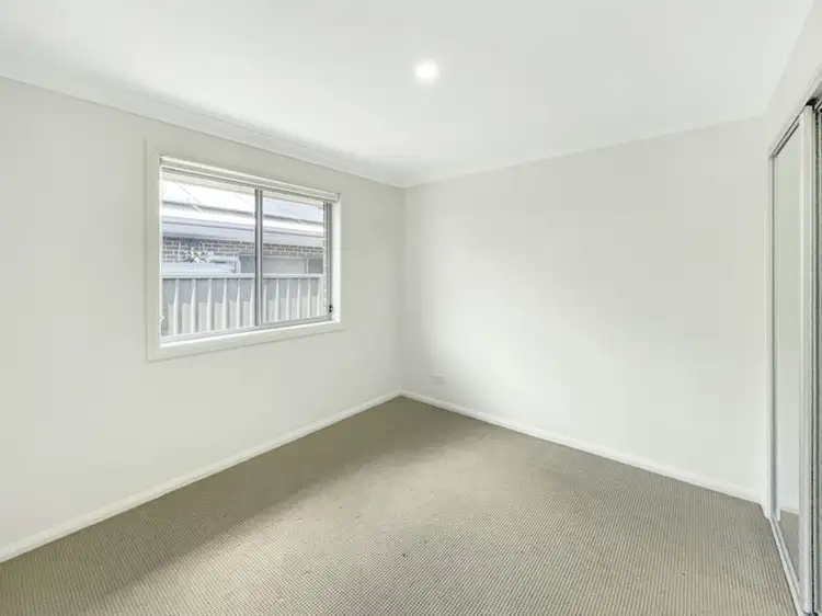 Fifth view of Homely house listing, 8 Madeleine Drive, Goulburn NSW 2580