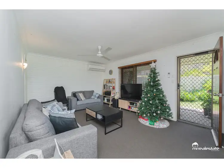 Sixth view of Homely semi-detached listing, 1 & 2/33 Beaney Street, Kawana QLD 4701