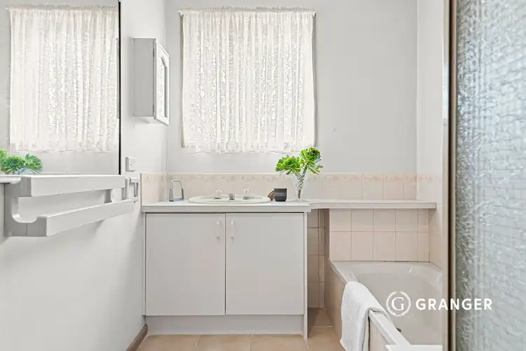 Sixth view of Homely unit listing, 4/82 Potton Avenue, Rosebud VIC 3939