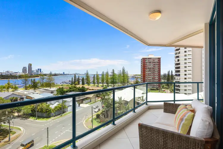 22/22 Montgomery Avenue, Main Beach QLD 4217
