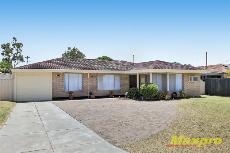 10 Derwent Place, Lynwood WA 6147