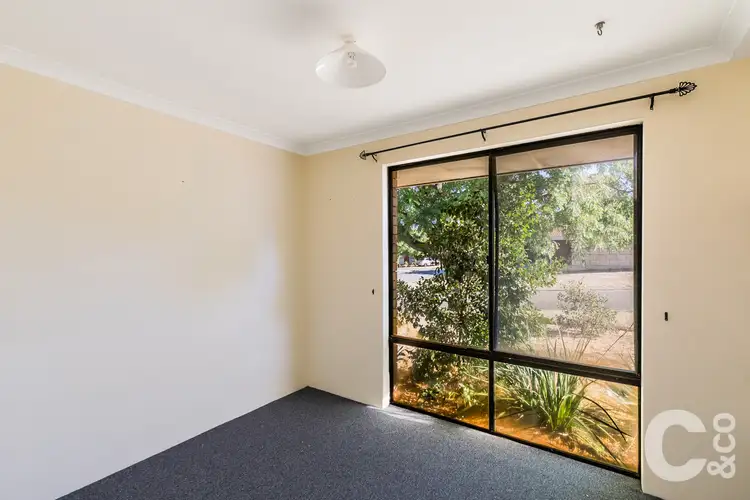 Sixth view of Homely house listing, 8 Dixon Mews, Leda WA 6170
