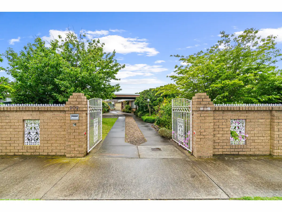 Main view of Homely house listing, 282 Guthridge Parade, Sale VIC 3850