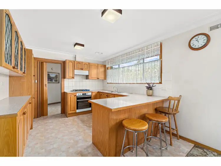 Second view of Homely house listing, 282 Guthridge Parade, Sale VIC 3850