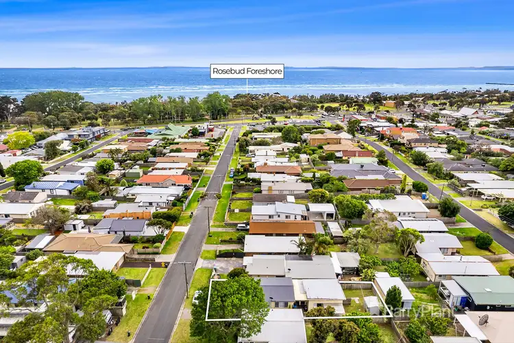 37 Third Avenue, Rosebud VIC 3939