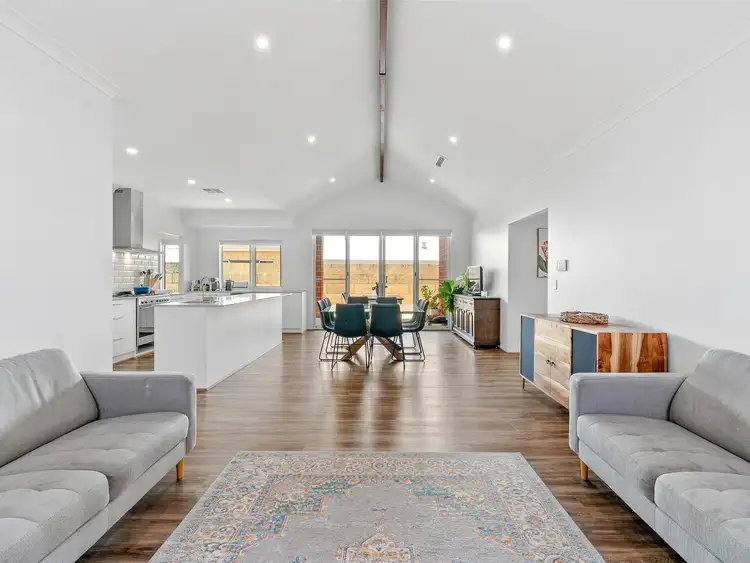 33 Sanctuary Circuit, Dawesville WA 6211