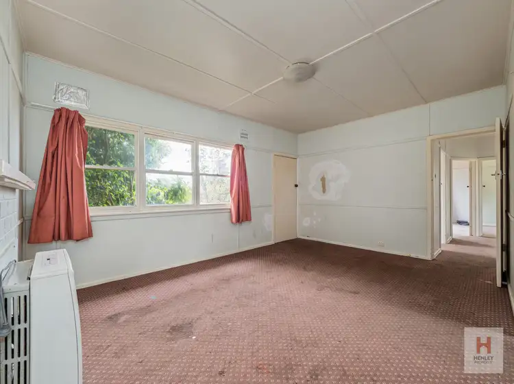 Sixth view of Homely house listing, 5 Baroona Avenue, Cooma NSW 2630