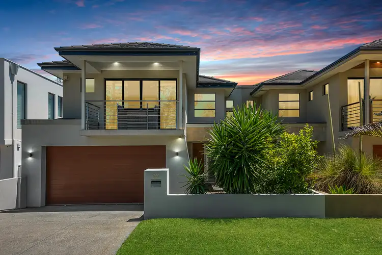 16 Edmondson Crescent, Karrinyup WA 6018