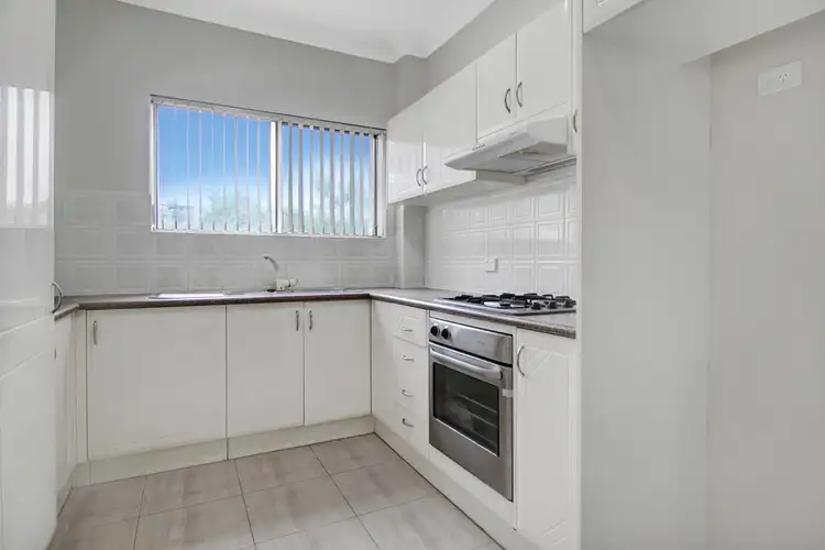 Third view of Homely apartment listing, 6/20 Hercules Street, Wollongong NSW 2500