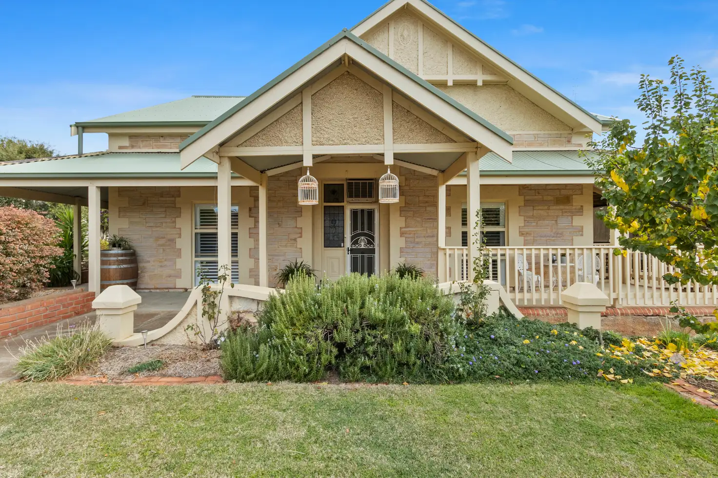 Main view of Homely house listing, 2 King Street, Clare SA 5453