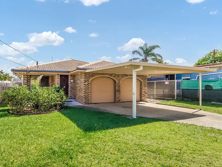 12 Armstrong Street, Clontarf QLD 4019