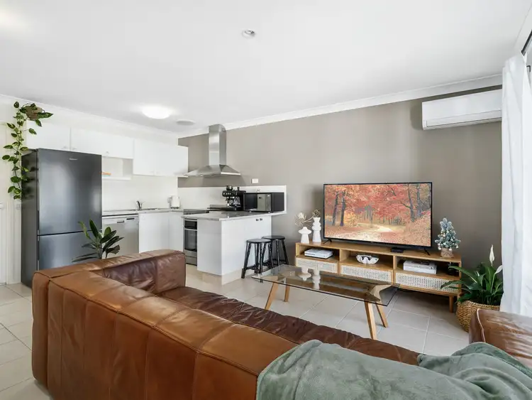 Fifth view of Homely semi-detached listing, 2/14 Snipe Street, Miami QLD 4220