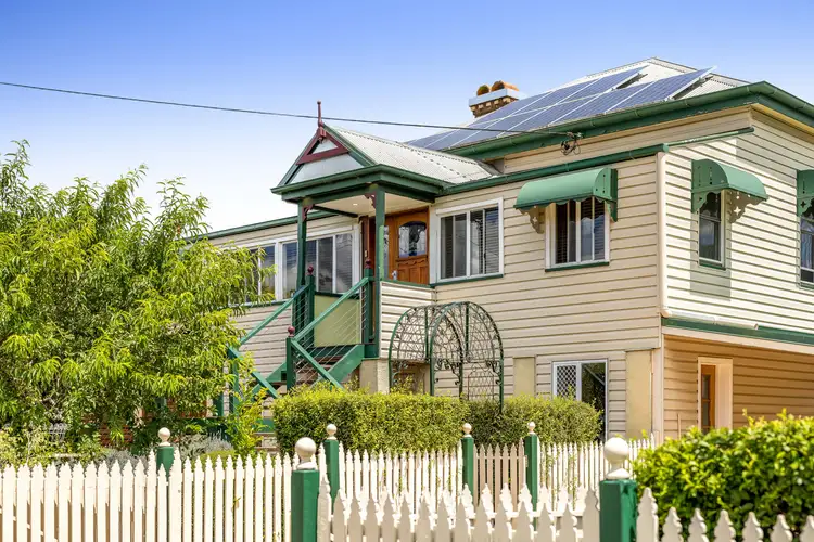 72 Rome Street, Newtown QLD 4350