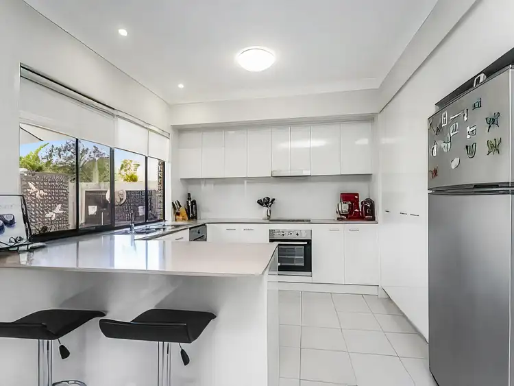8 Paloona Street, Caloundra West QLD 4551