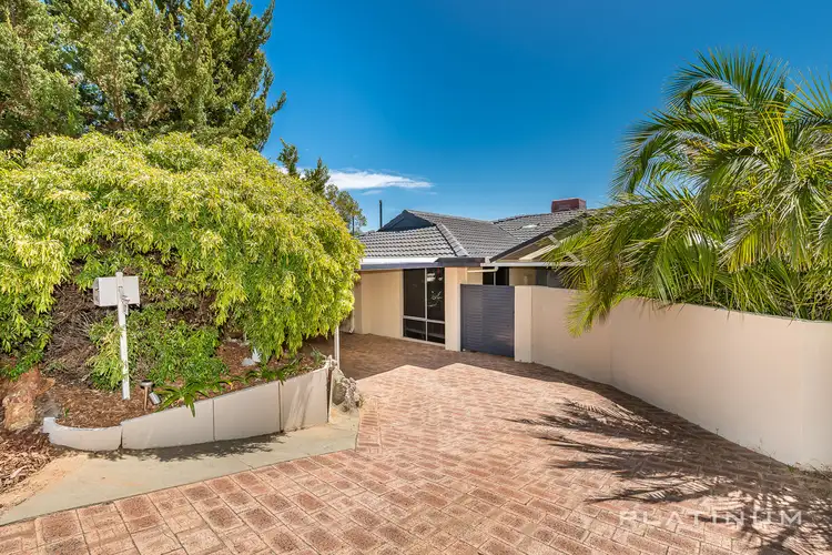 27 Barradine Way, Craigie WA 6025