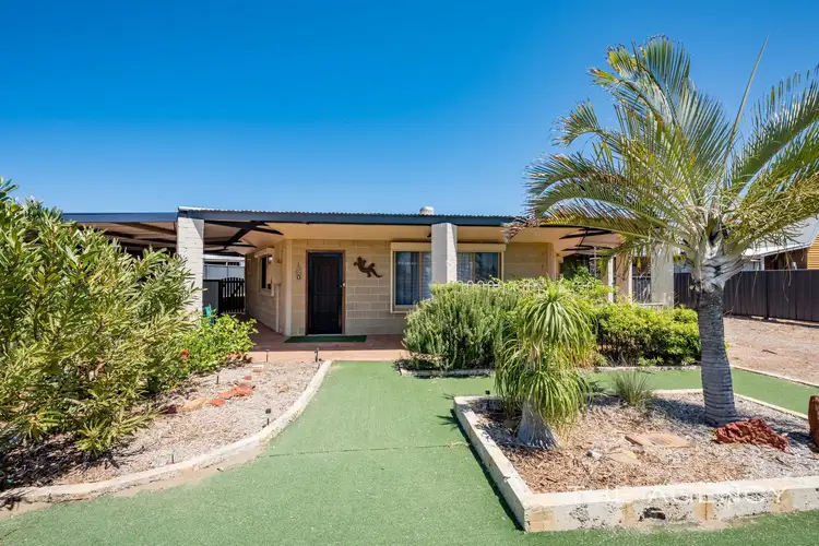 25 Batavia Circle, Kalbarri WA 6536