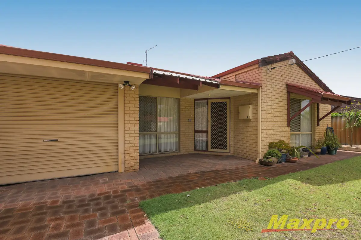 Main view of Homely semi-detached listing, 9 Basildon Way, Parkwood WA 6147