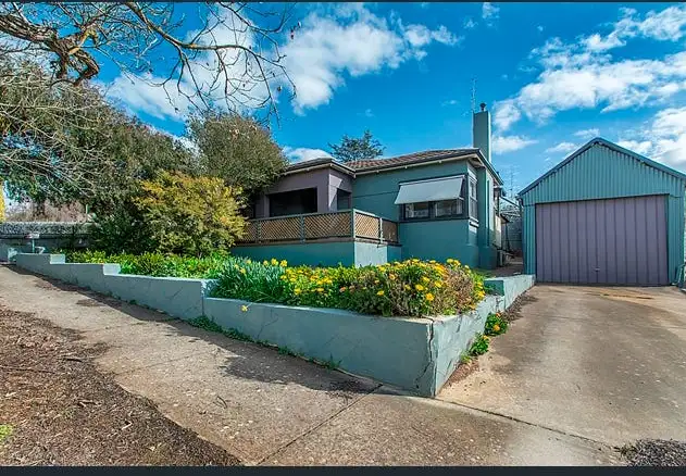 5 Harriett Street, Clare SA 5453
