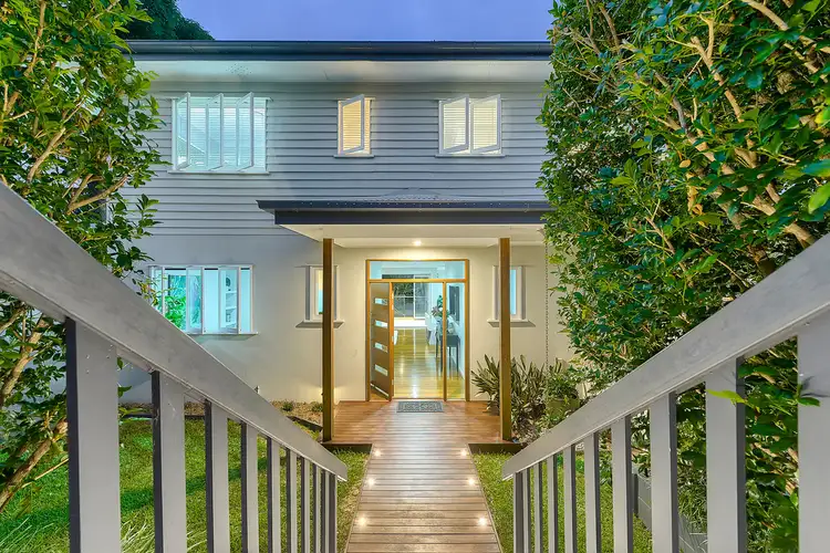 Second view of Homely house listing, 4 Glenaplin Avenue, Tarragindi QLD 4121