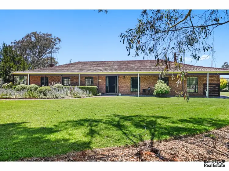 10 Wingeretta Close, Forest Grove NSW 2795