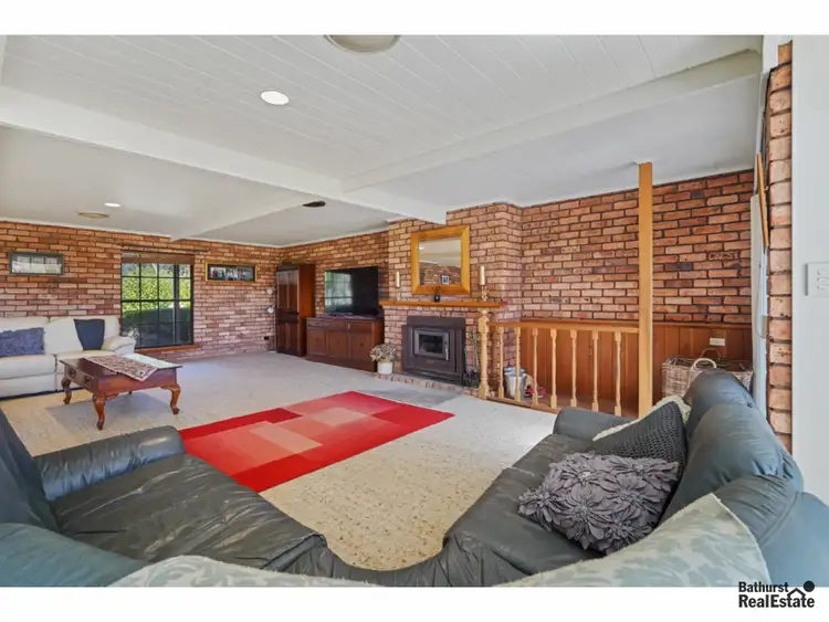 Fourth view of Homely house listing, 10 Wingeretta Close, Forest Grove NSW 2795