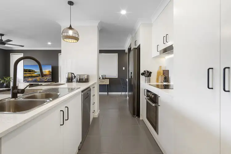 Fifth view of Homely house listing, 39 Mountain View Parade, Maudsland QLD 4210