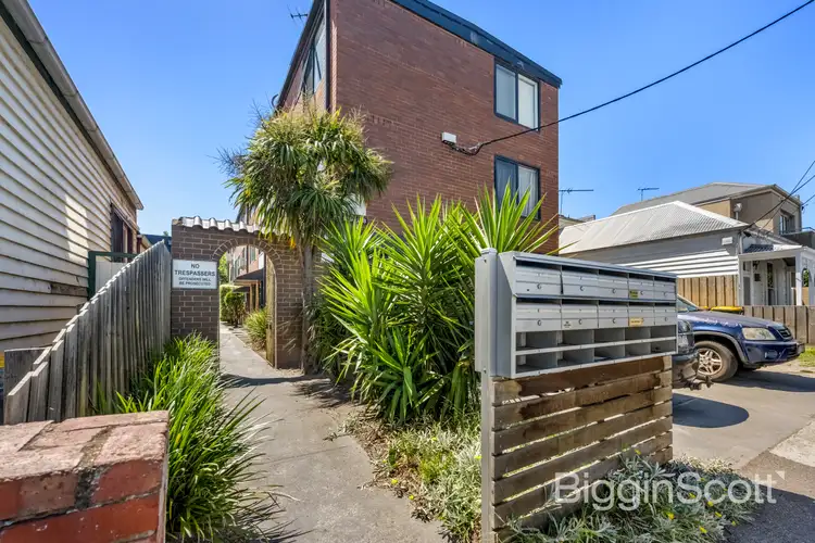 1/169 Albert Street, Port Melbourne VIC 3207