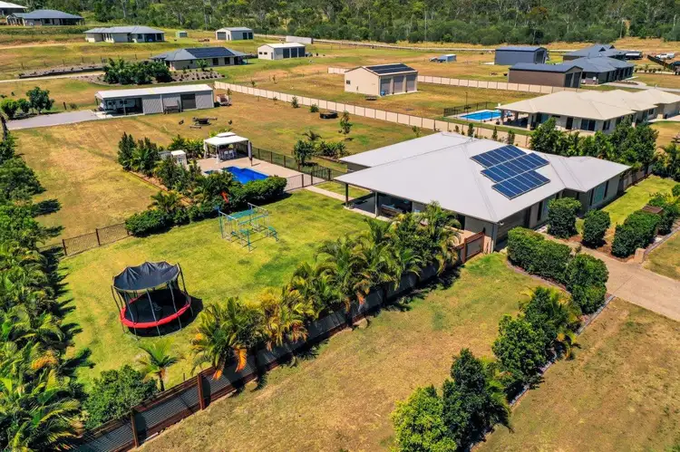 33 Swagman Drive, Benaraby QLD 4680