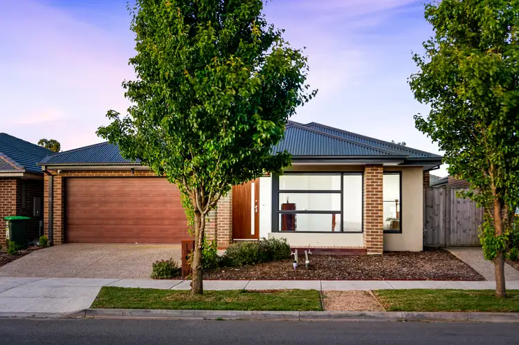 46 Falstone Circuit, Mickleham VIC 3064